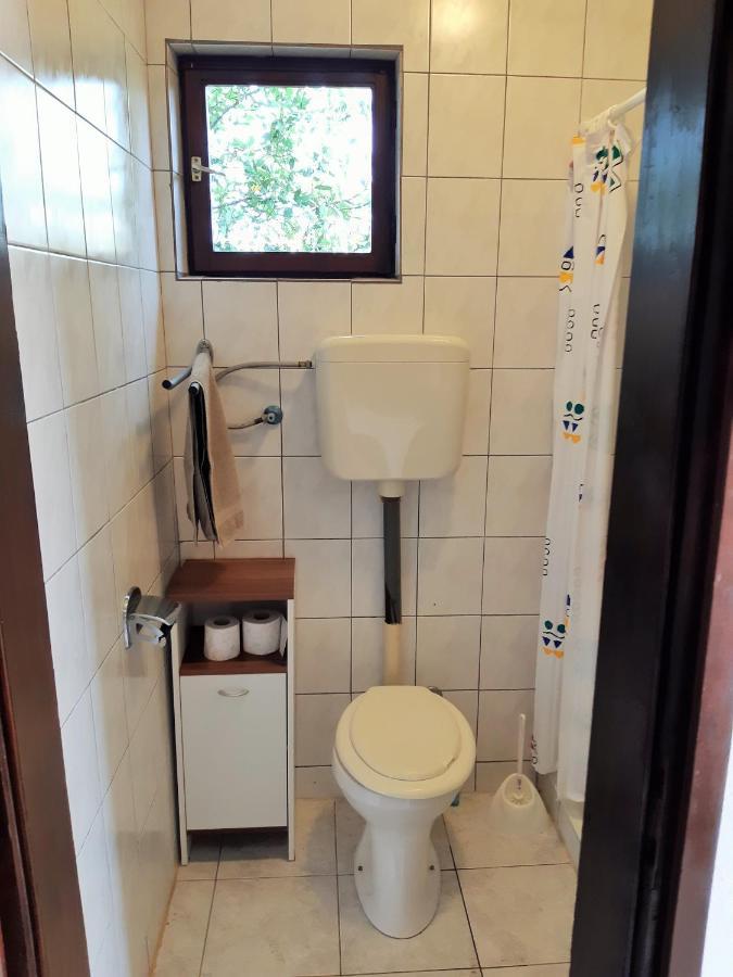 Dalmatino Apartmani Vir Esterno foto