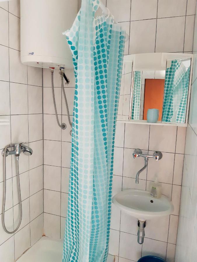 Dalmatino Apartmani Vir Esterno foto
