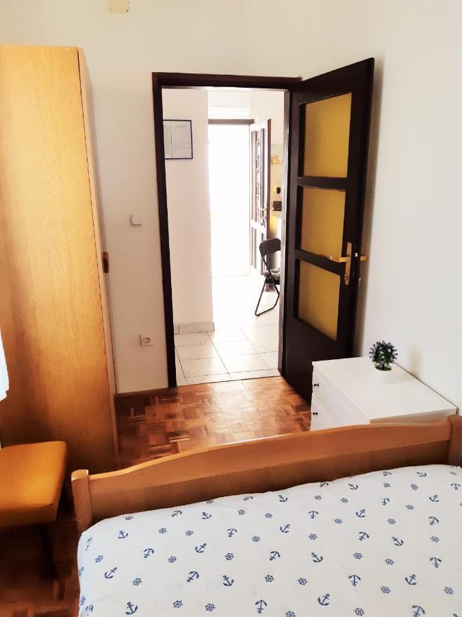 Dalmatino Apartmani Vir Esterno foto
